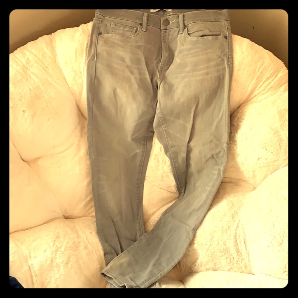 Skinny grey ankle jeans